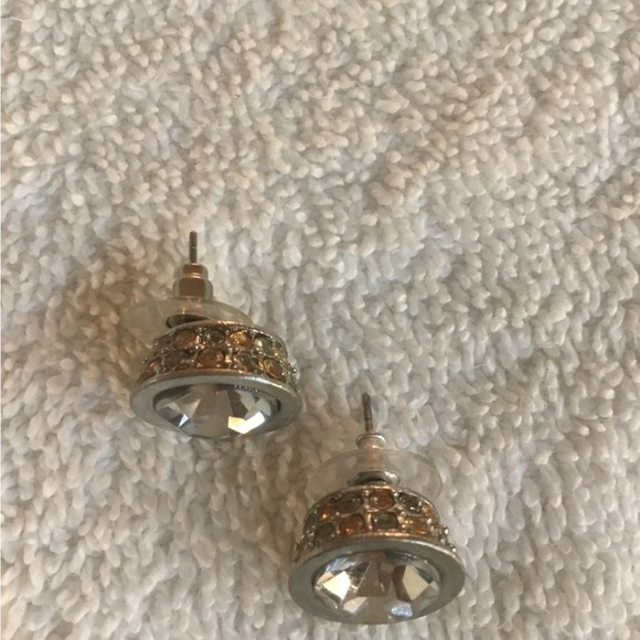 Elegant CHICO’S Large Stone STUD Earrings - Picture 6 of 7